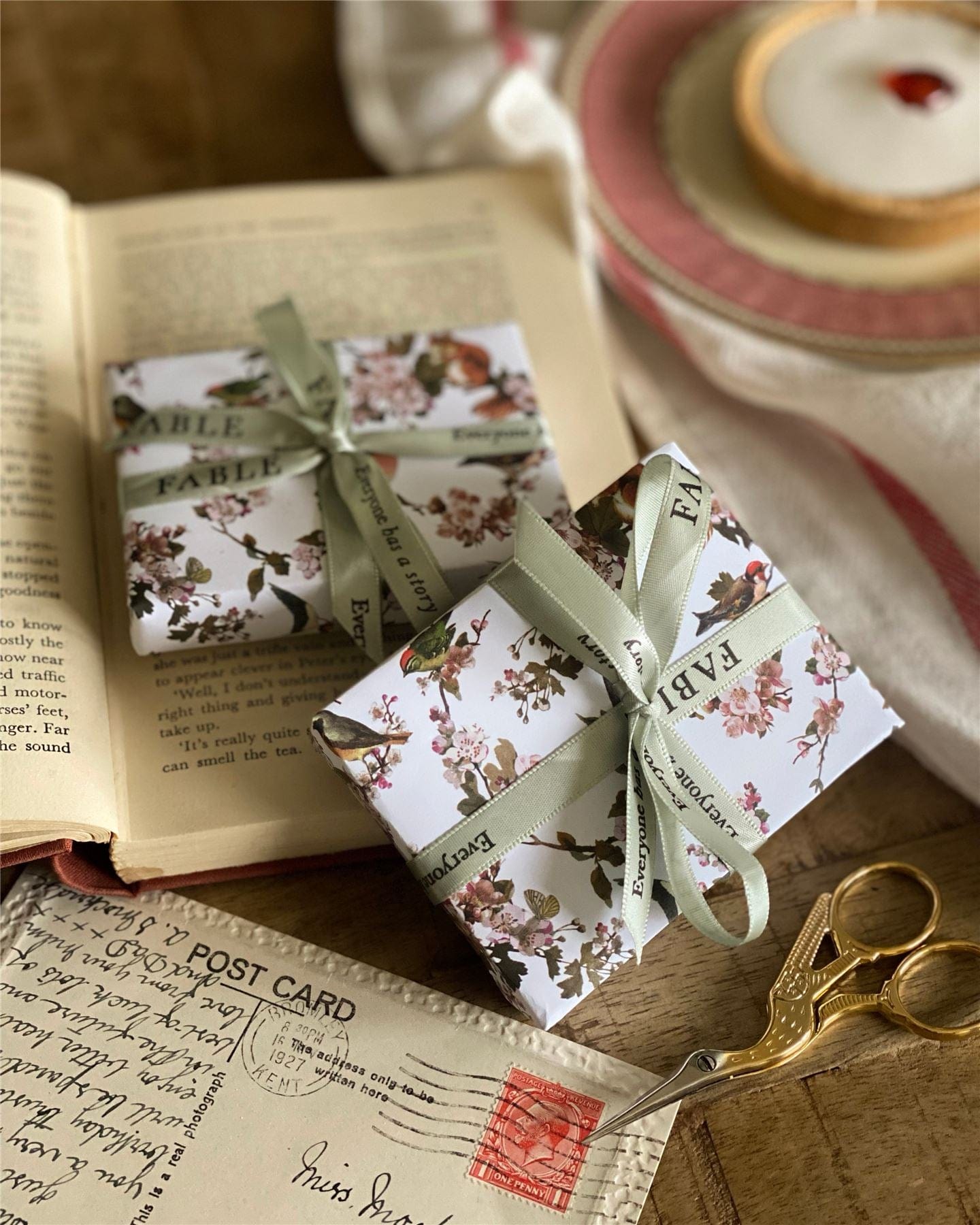 Classic Gift Wrapping
